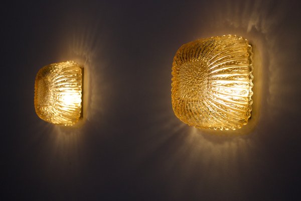 Bonbonnière Wall Lights from Barovier & Toso, 1970s, Set of 2-OWS-1817119