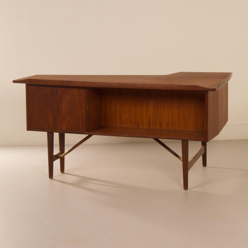 Boomerang Desk by Peter Løvig Nielsen for Hedensted Mobelfabrik, 1960s