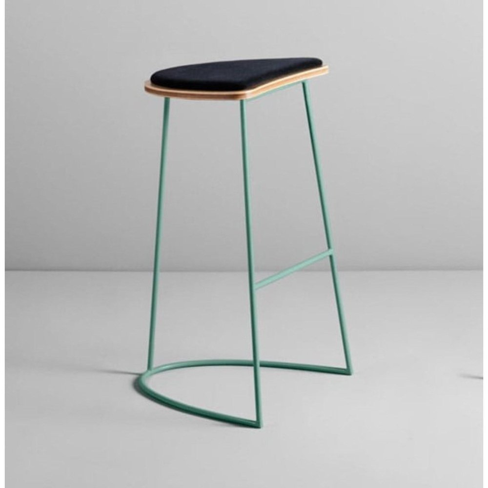 Boomerang Stool Without Backrest by Pepe Albargues