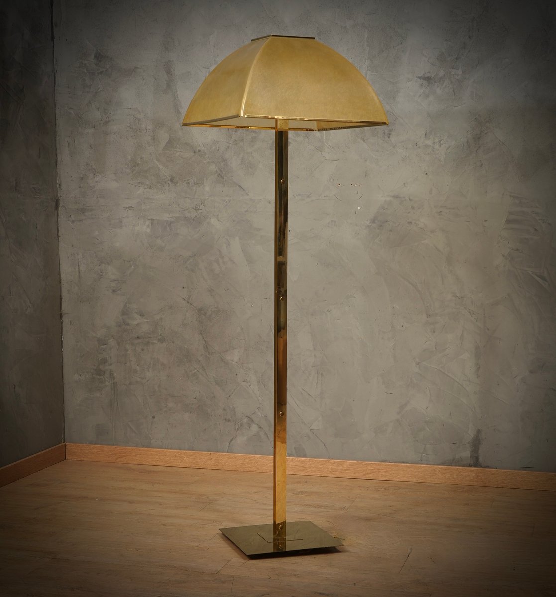 Brass and Fiberglass Floor Lamp by Salvatore Gregorietti for Lamperti, 1960s