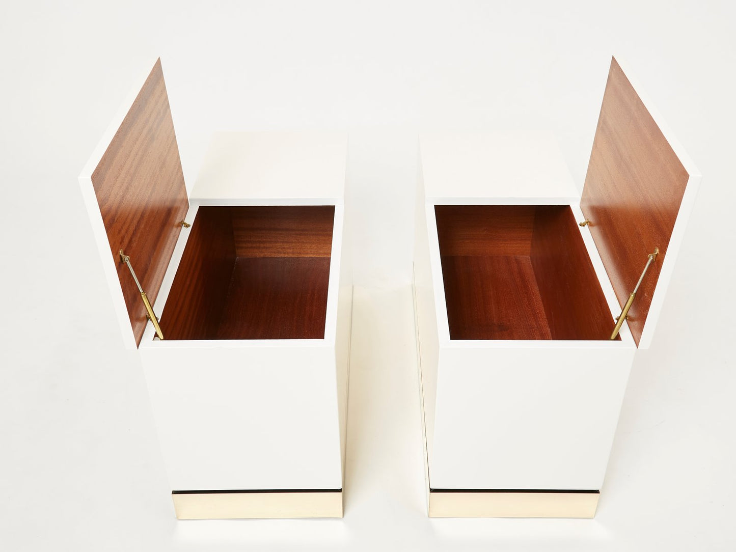 Brass White Lacquered Trunk End Tables by J.C. Mahey, 1970s, Set of 2