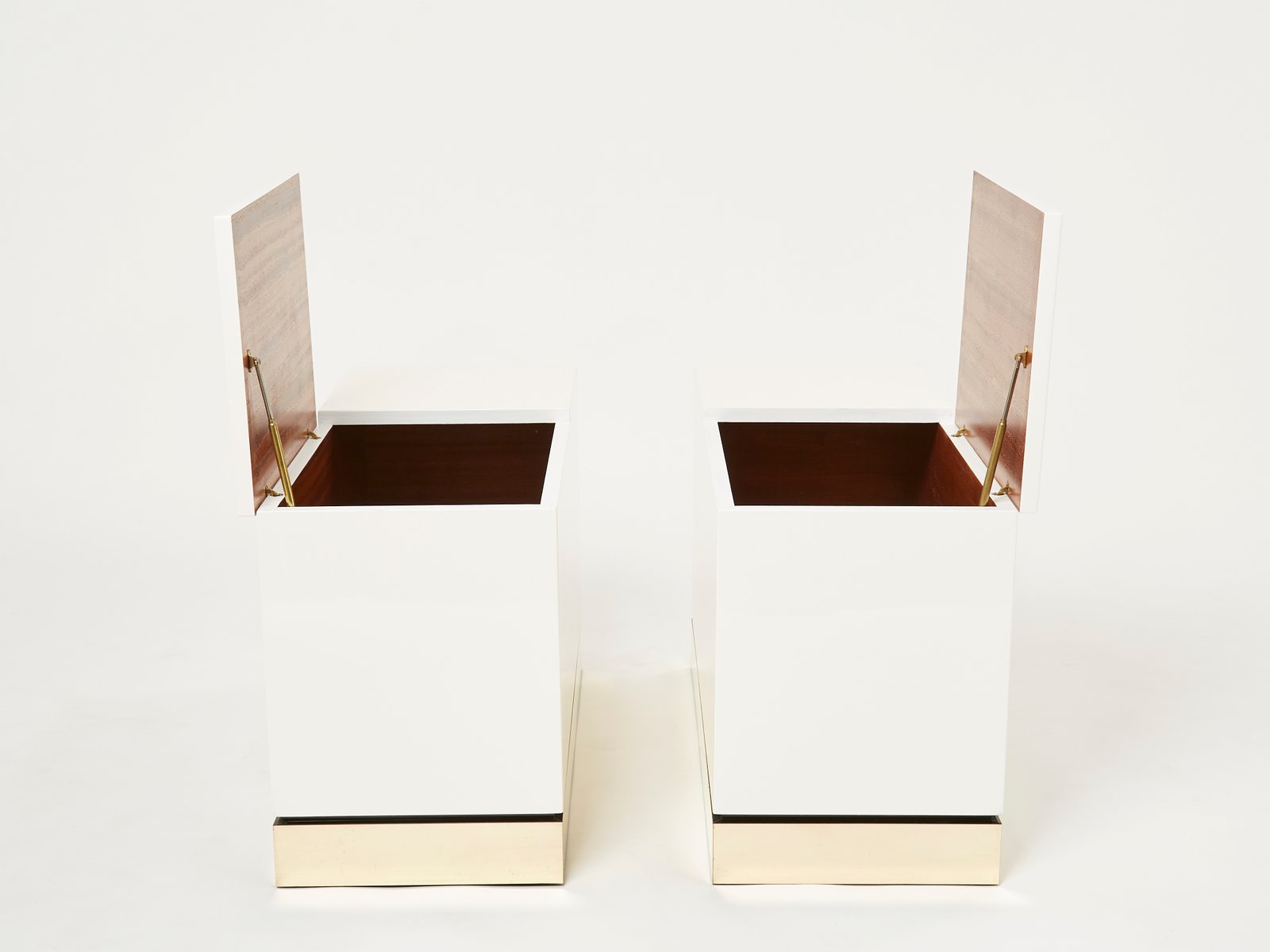 Brass White Lacquered Trunk End Tables by J.C. Mahey, 1970s, Set of 2