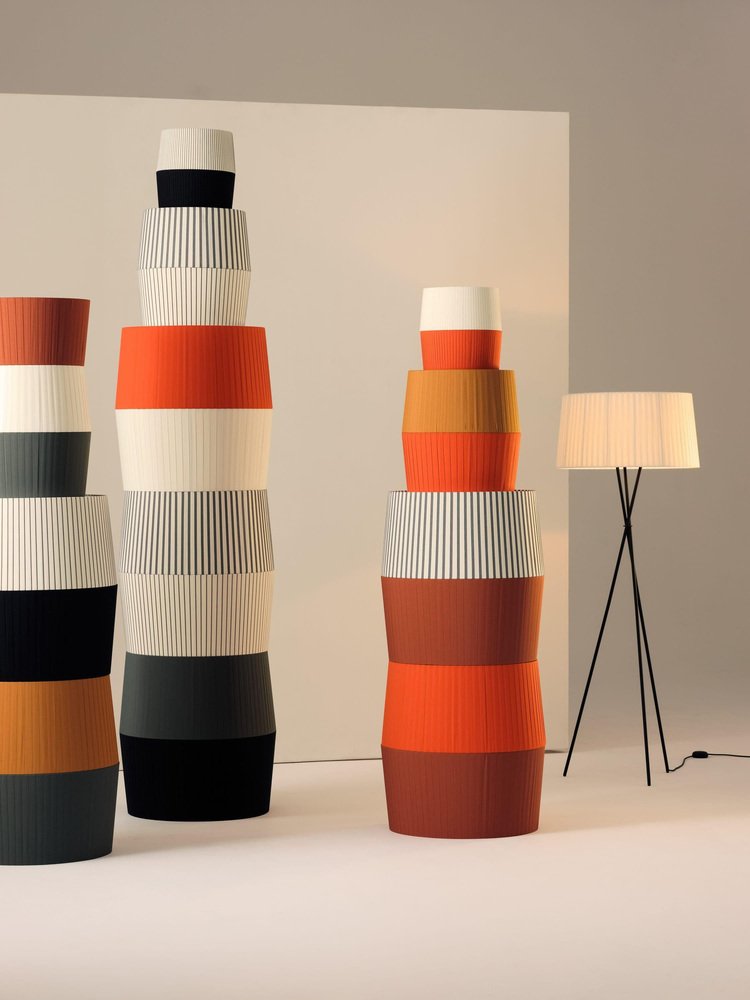 Bretona Tripod M3 Table Lamp by Santa & Cole