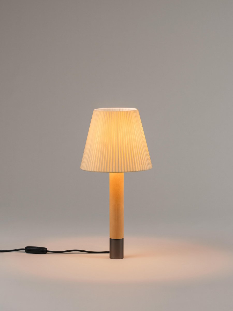 Bronze and Natural Básica M1 Table Lamp by Santiago Roqueta for Santa & Cole