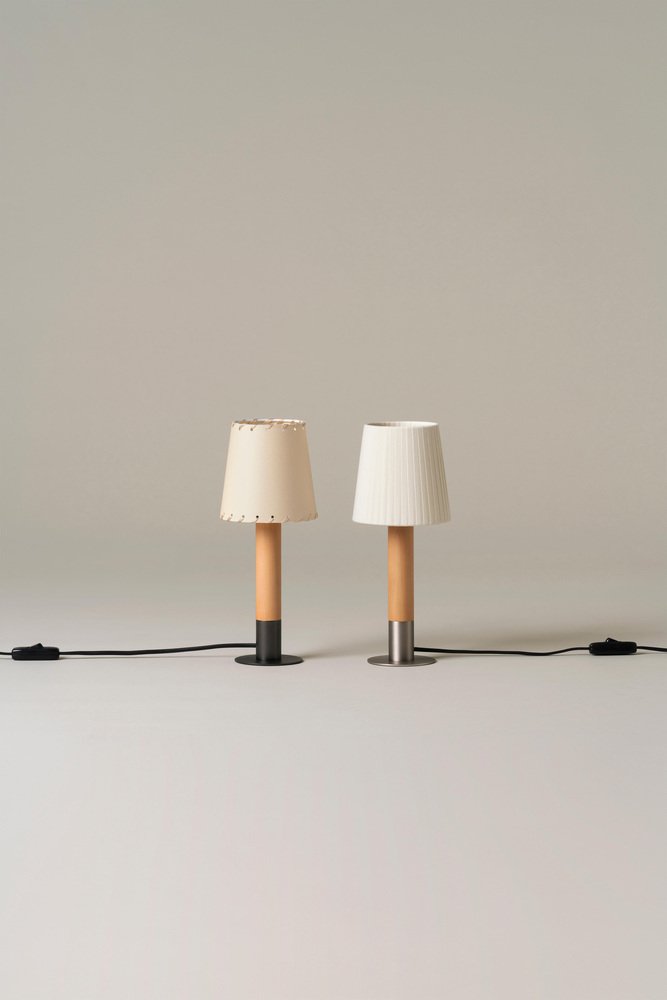 Bronze Básica Mínima Table Lamp by Santiago Roqueta for Santa & Cole