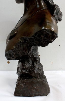 Bronze, Fille de Bohème, E. Villanis-RVK-912082