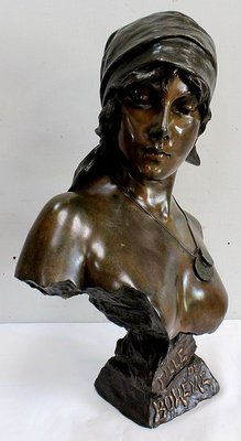 Bronze, Fille de Bohème, E. Villanis-RVK-912082