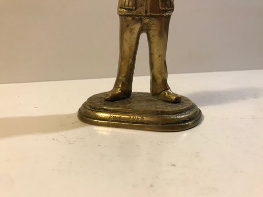 Bronze Sculpture of British Police Officer, 2nd, 1946-LCR-820422