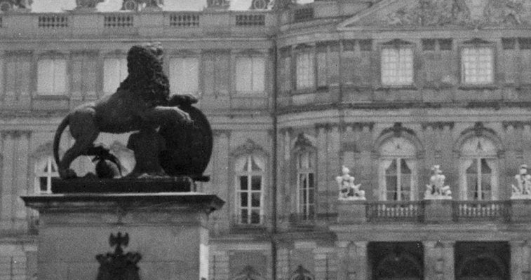 Bronze Sculptures at Entrance New Castle, Stuttgart Germany, 1935-DYV-988163