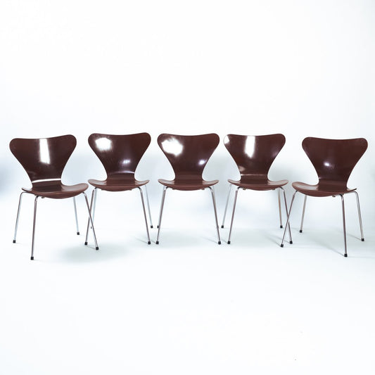 Brown Stackable Butterfly 7 Series 3107 Chairs by Arne Jacobsen for Fritz Hansen, Set of 5