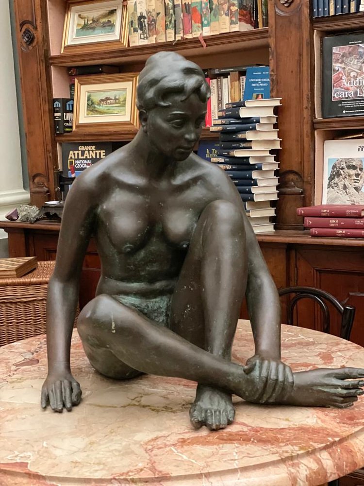 Bruni Bronze Women's Bronze Sculpture, 1920s