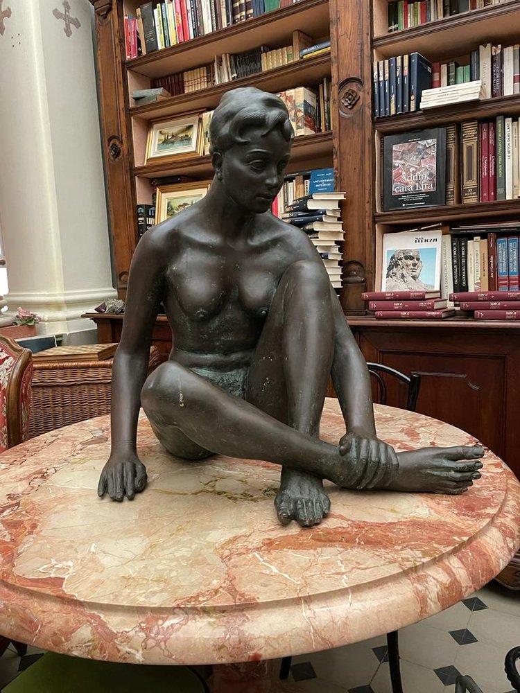 Bruni Bronze Women's Bronze Sculpture, 1920s