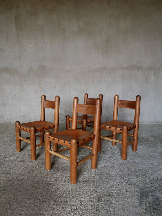 Brutalist and Sculptural French Dining Chairs in Oak and Leather, 1960s, Set of 4