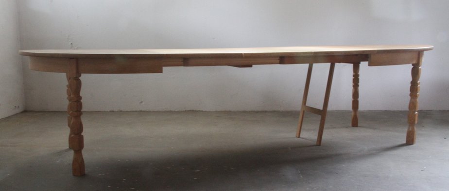 Brutalist Danish Extending Dining Table in Oak, 1960s-QNP-2016536