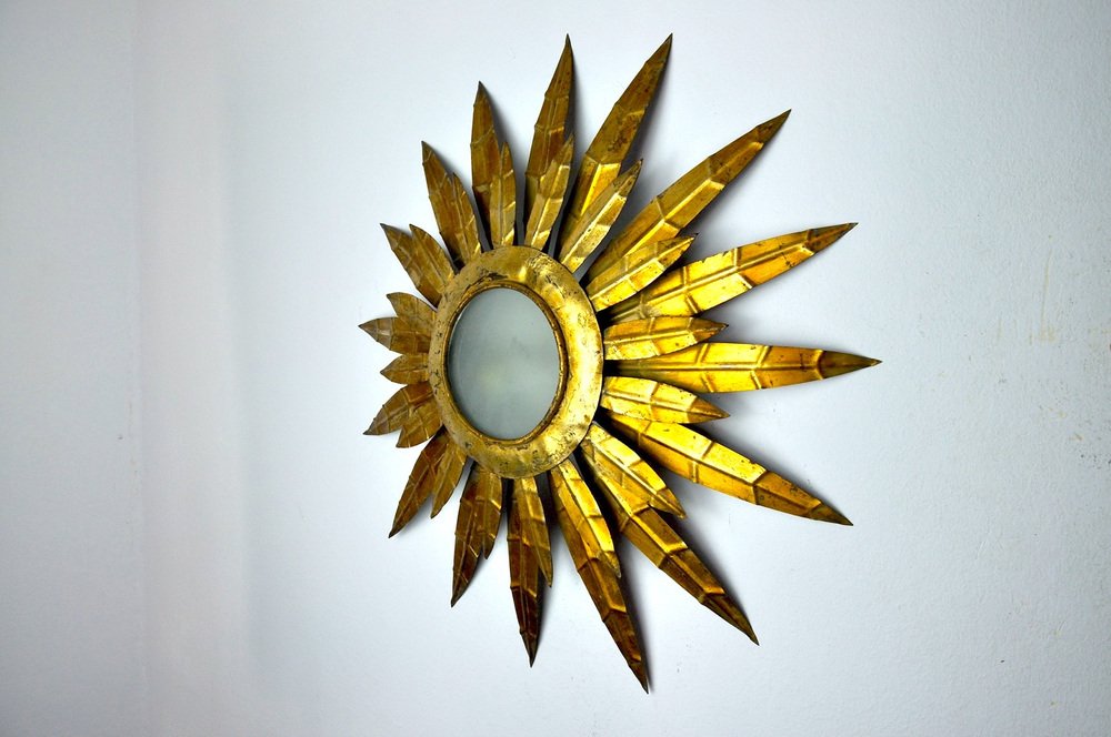 Brutalist Floral Sun Sconce in Gilded Metal, Italy, 1970s