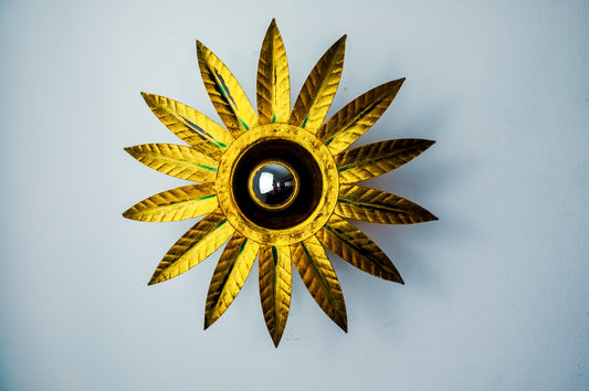 Brutalist Sun Wall Lamp in Gilded Metal with Gold Leaf, Italy, 1970s