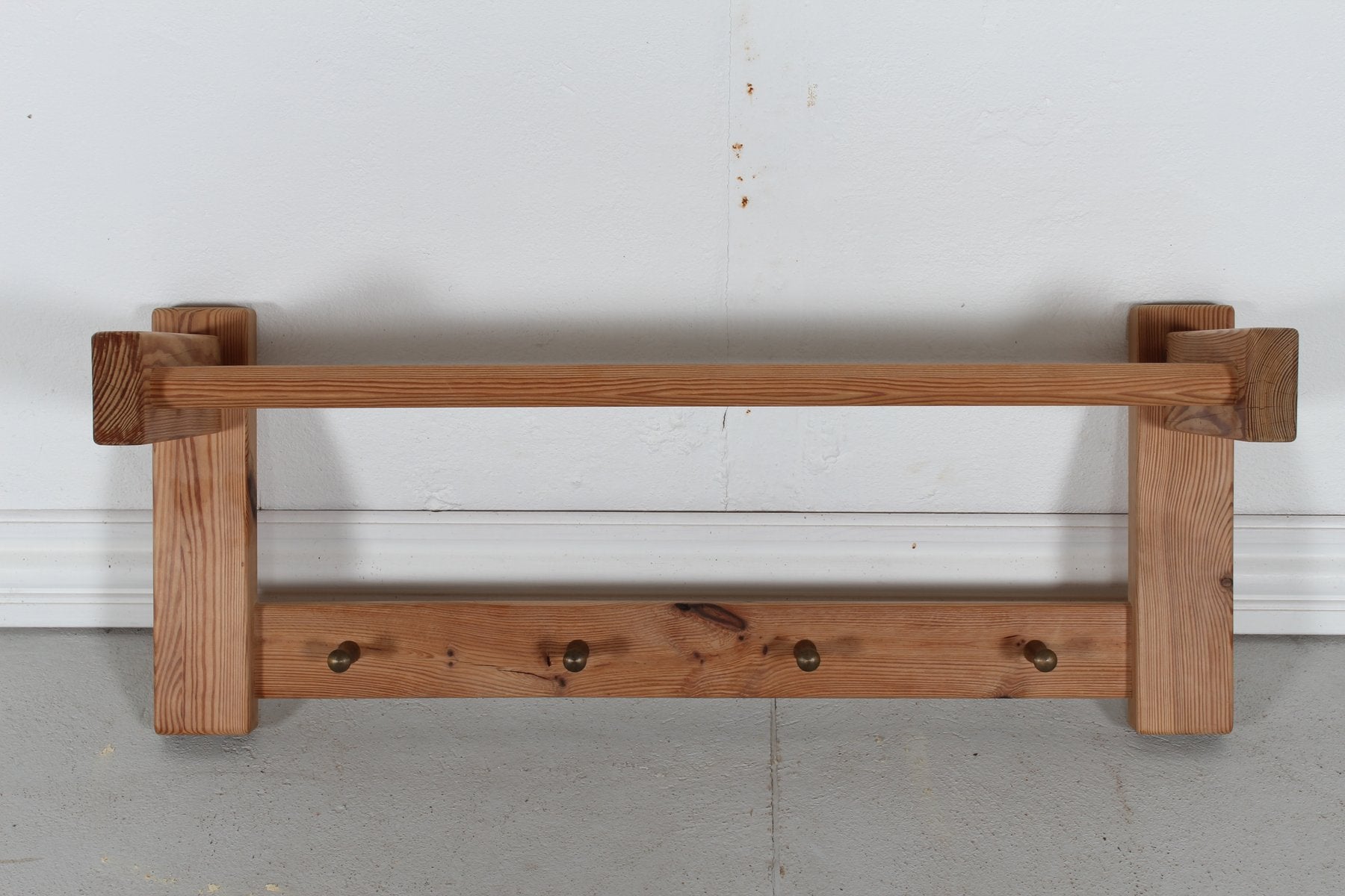 Brutalist Swedish Hall Shelf in Pine & Brass Hooks by Glass Master Markaryd for Glasmäster, 1970s