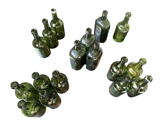 Bubbled Glass Water Bottles, France, 1925, Set of 17-LA-2035845