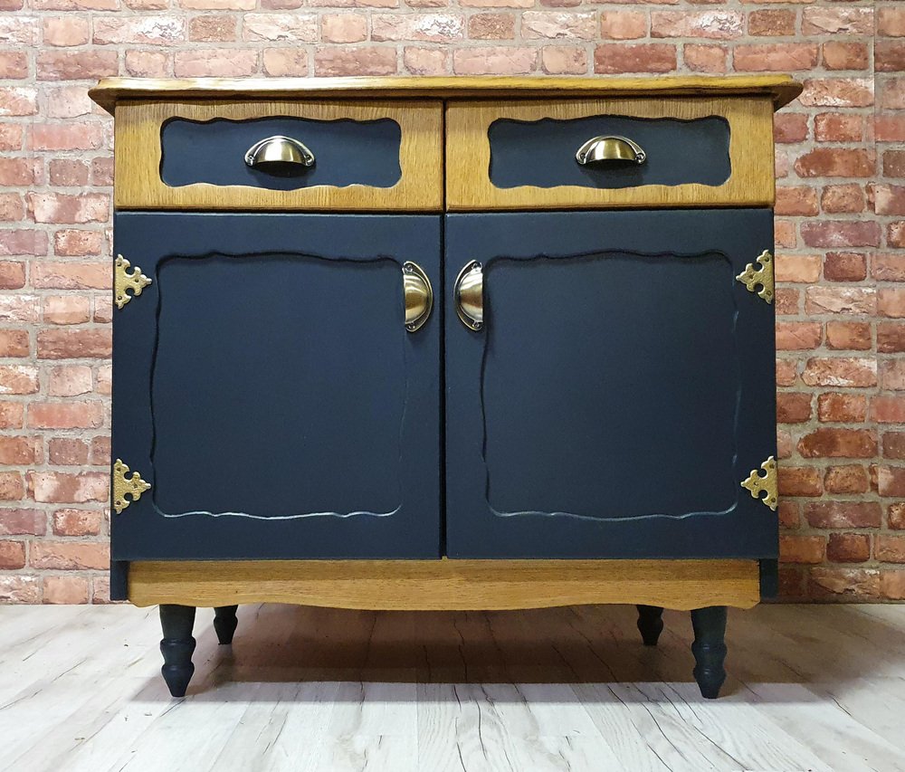 Buffet in Oak Veneer, 1980s