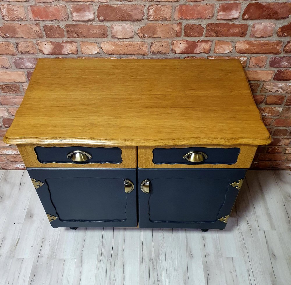 Buffet in Oak Veneer, 1980s