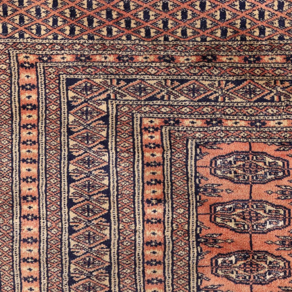 Bukhara Rug in Cotton & Wool Thin Knot