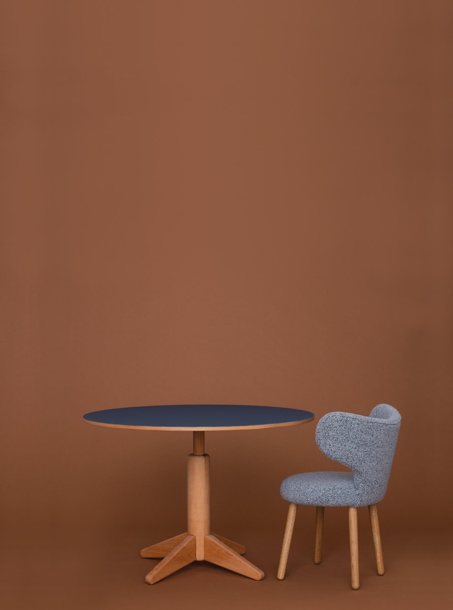 Bute/Storr WNG Chair by Mazo Design