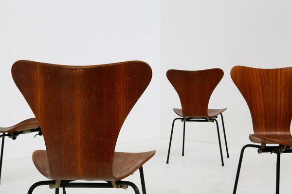 Butterfly Chairs by Arne Jacobsen, 1950s, Set of 6-RCE-1100056