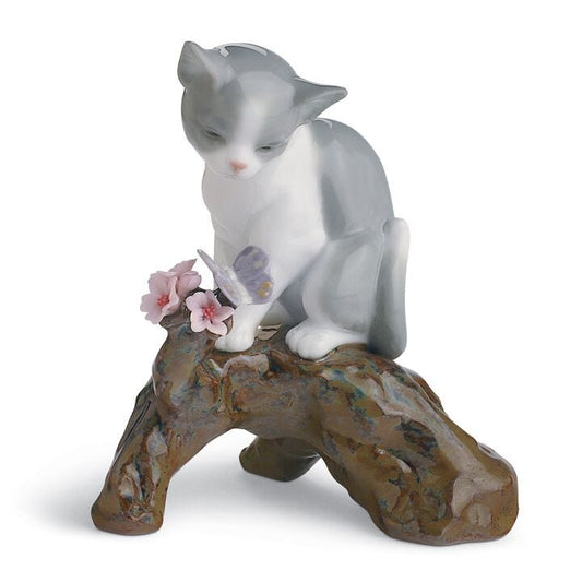 Blossoms for The Kitten Cat Figurine by Lladró