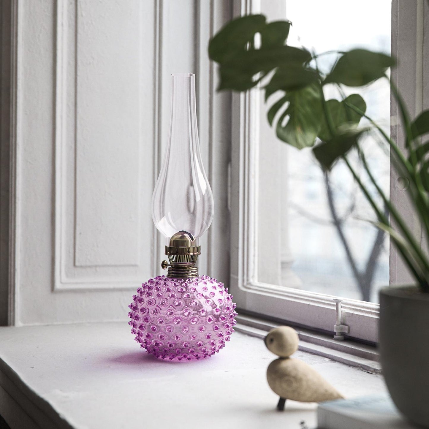 Department Paris Oil Lamp Light Pink