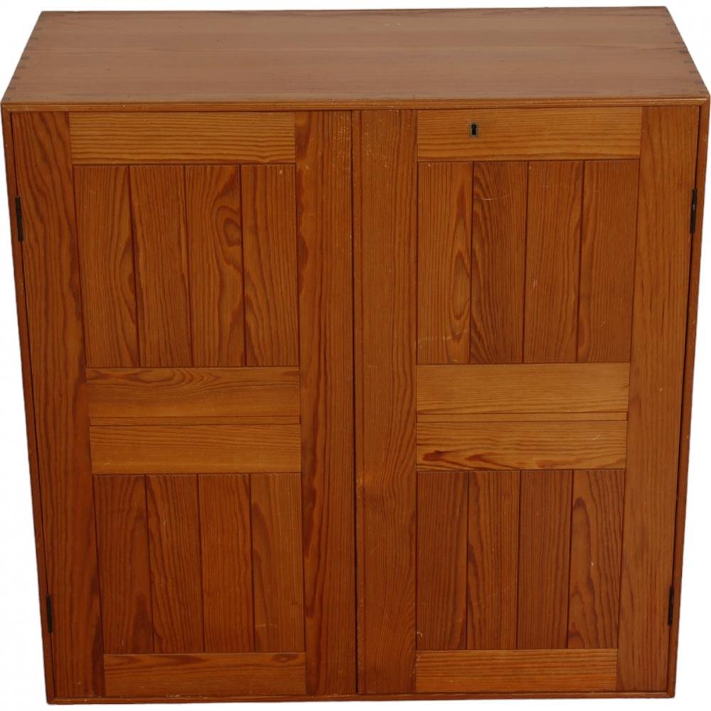 Cabinet in Pine from Mogens Koch, 1970s