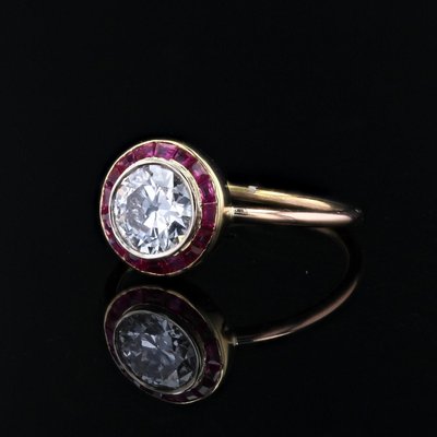 Calibrated Red Gems Diamonds 18 Karat Yellow Gold Round Ring, 1920s-OLU-2042370