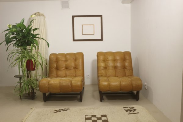 Camel Leather Armchair, 1960s-OTF-1718356