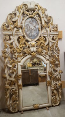 Carved Gilt Wood Mirror, Late 17th Century-IYK-1703462