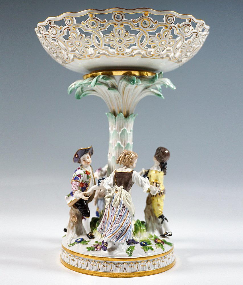 Centerpiece with Dancing Gardener Children by Johann Joachim Kaendler for Meissen, 1860s