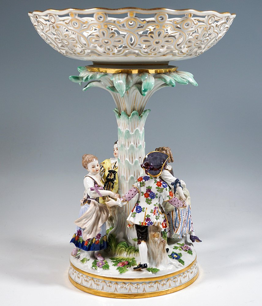 Centerpiece with Dancing Gardener Children by Johann Joachim Kaendler for Meissen, 1860s