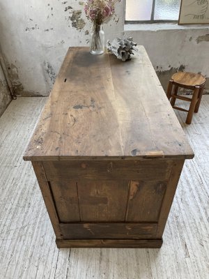 Central Shop Counter or Island in Walnut, 1890s-LCU-1406452