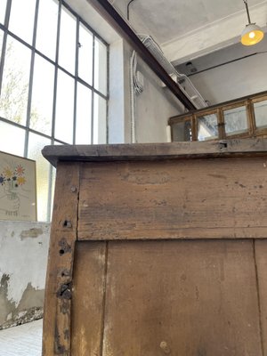 Central Shop Counter or Island in Walnut, 1890s-LCU-1406452