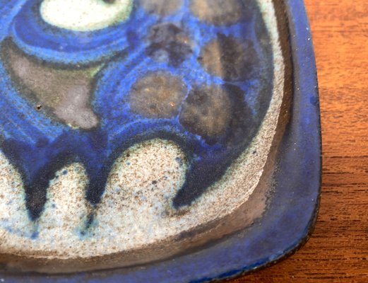 Ceramic Plate with Animal Design-UAH-1193957