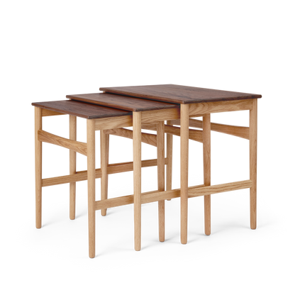 CH004 NESTING TABLES