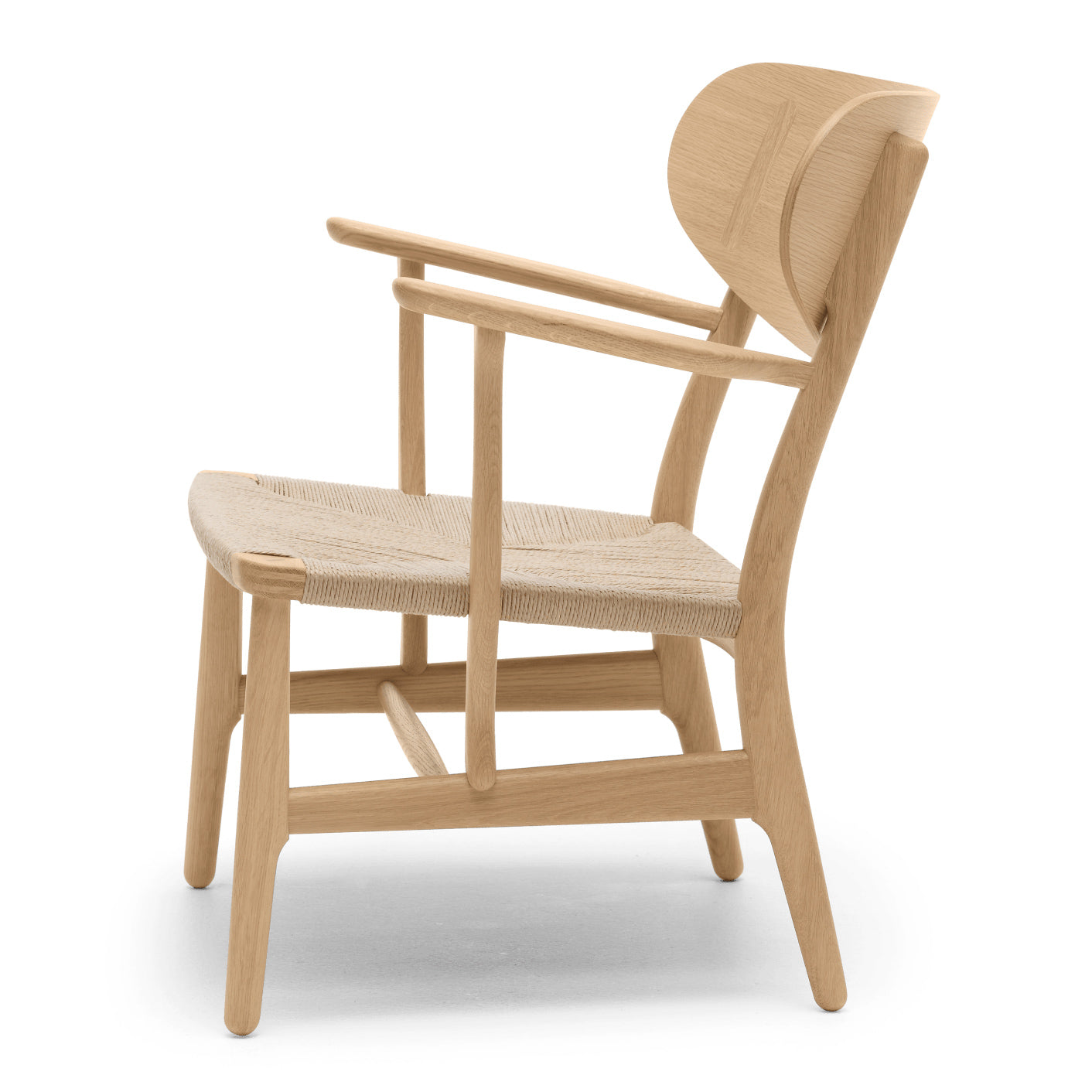 CH22 | Lounge Chair by Carl Hansen & Søn #Oak/Oiled/Natural Paper Cord