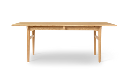 CH327 Dining Table - Oak Oil front