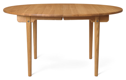 CH337 Dining table by Carl Hansen & Søn #oiled oak#