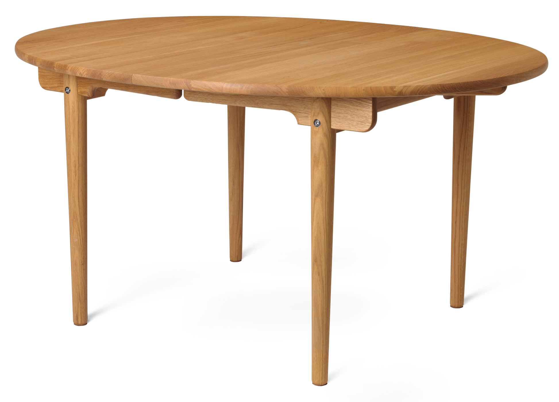 CH337 Dining table by Carl Hansen & Søn #oiled oak side view#