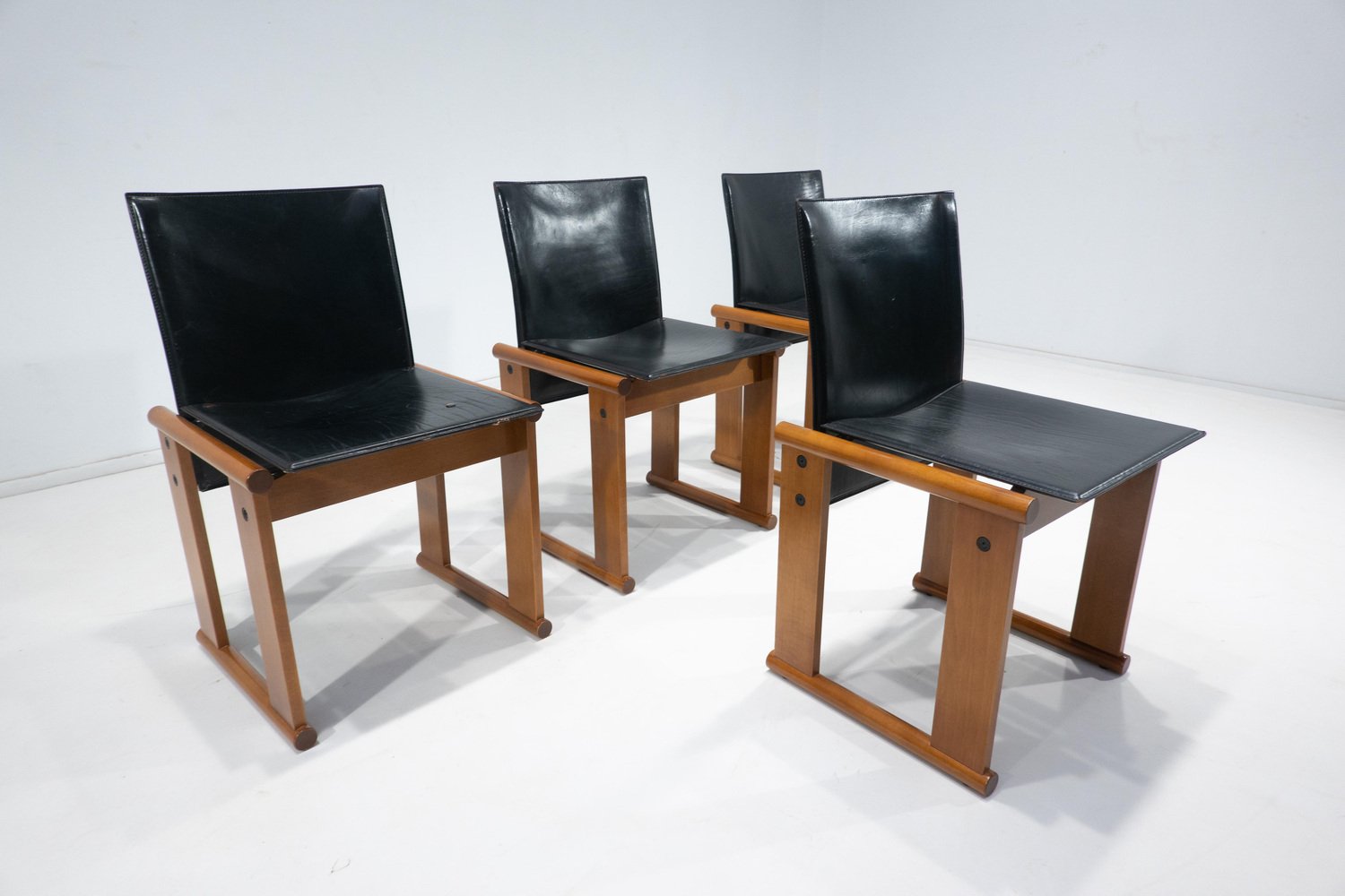 Chairs attributed to Afra & Tobia Scarpa, Italy, 1960s, Set of 4