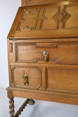 Chatol with Upper Cabinet in Oak with Wood Carvings, England, 1890s-UY-1723424