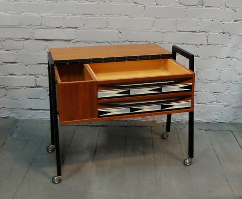 Chest of Drawers in Teak, 1960s-QFD-958924