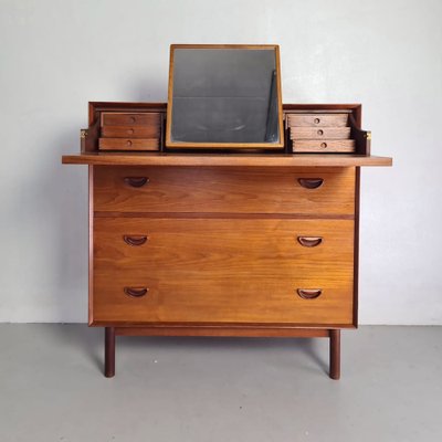 Chest of Drawers in Teak by Peter Hvidt & Orla Mølgaard-Nielsen for Søborg Møbelfabrik, 1950s-PRS-1133837