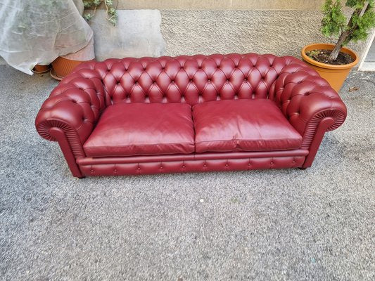 Chester 2-Seater Sofa in Bordeaux Leather from Poltrona Frau, 1990s-OHK-1787048