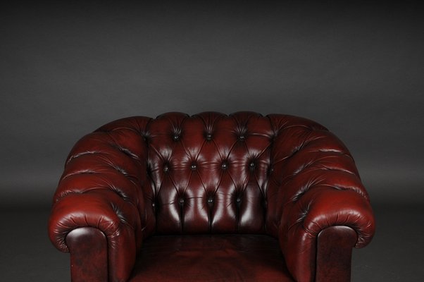 Chesterfield Club Chair in Bordeaux Red Leather, England-FLW-1402017