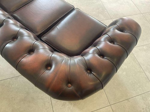 Chesterfield Club Sofa in Oxblood Red